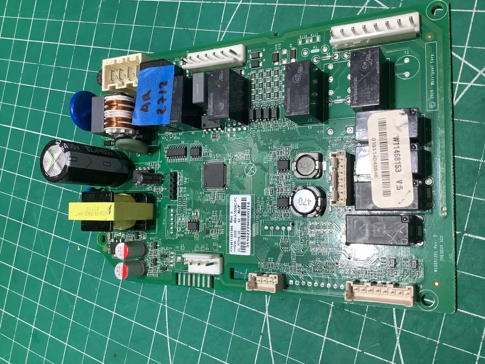 Whirlpool Roper Estate W11321365 Refrigerator Control Board AZ184070 | AR2712