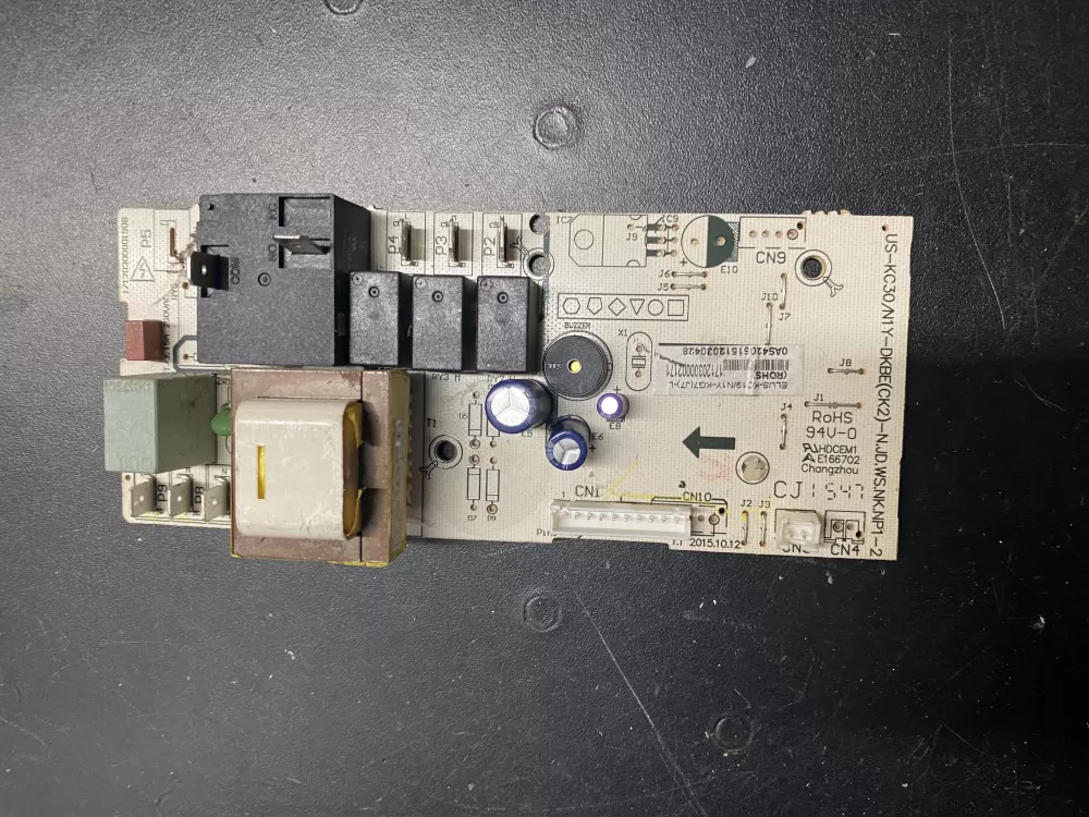 Frigidaire 17120300002171 Air Conditioner Control Board AZ11911 | BK672