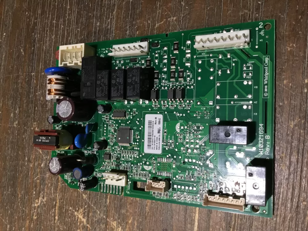 Whirlpool Maytag W10547719 Refrigerator Control Board AZ61123 | NR1993
