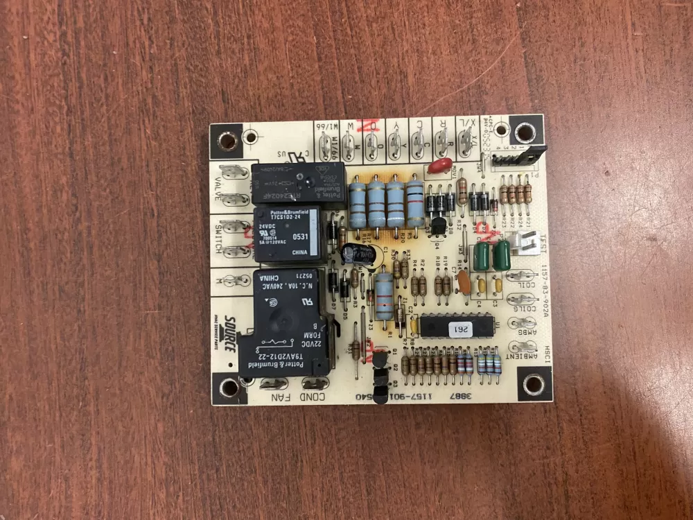 York 1157 83 902A 902 67297  Source One Control Board AZ44979 | BK1766