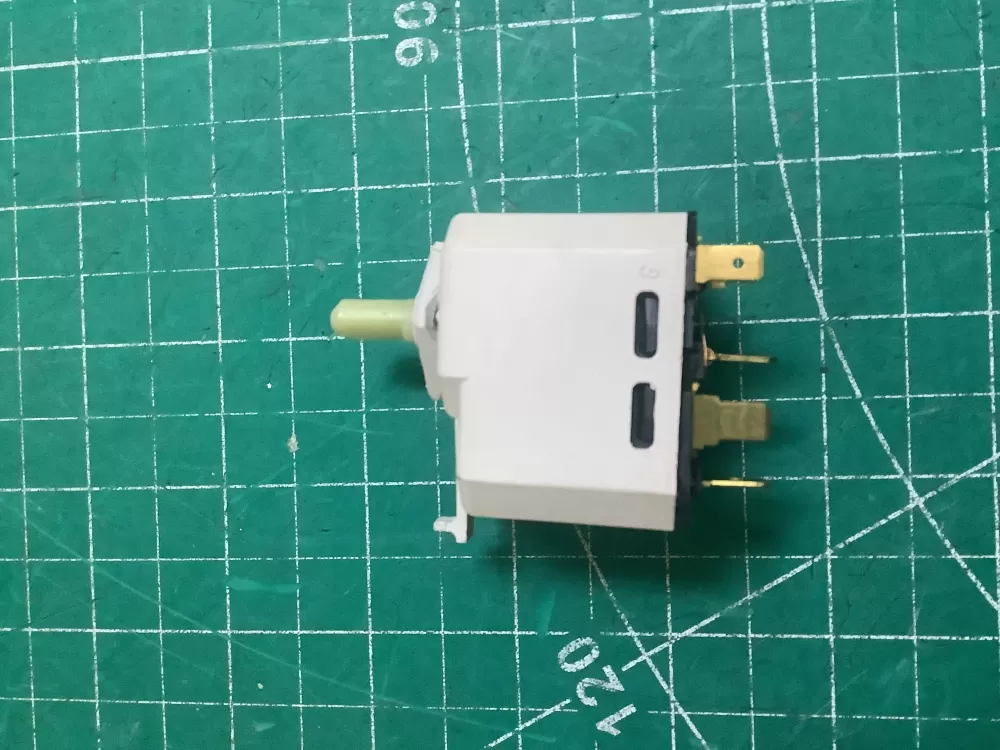 Whirlpool W10117655 Dryer Crosley Control Board Start Switch AZ220644 | SLA95