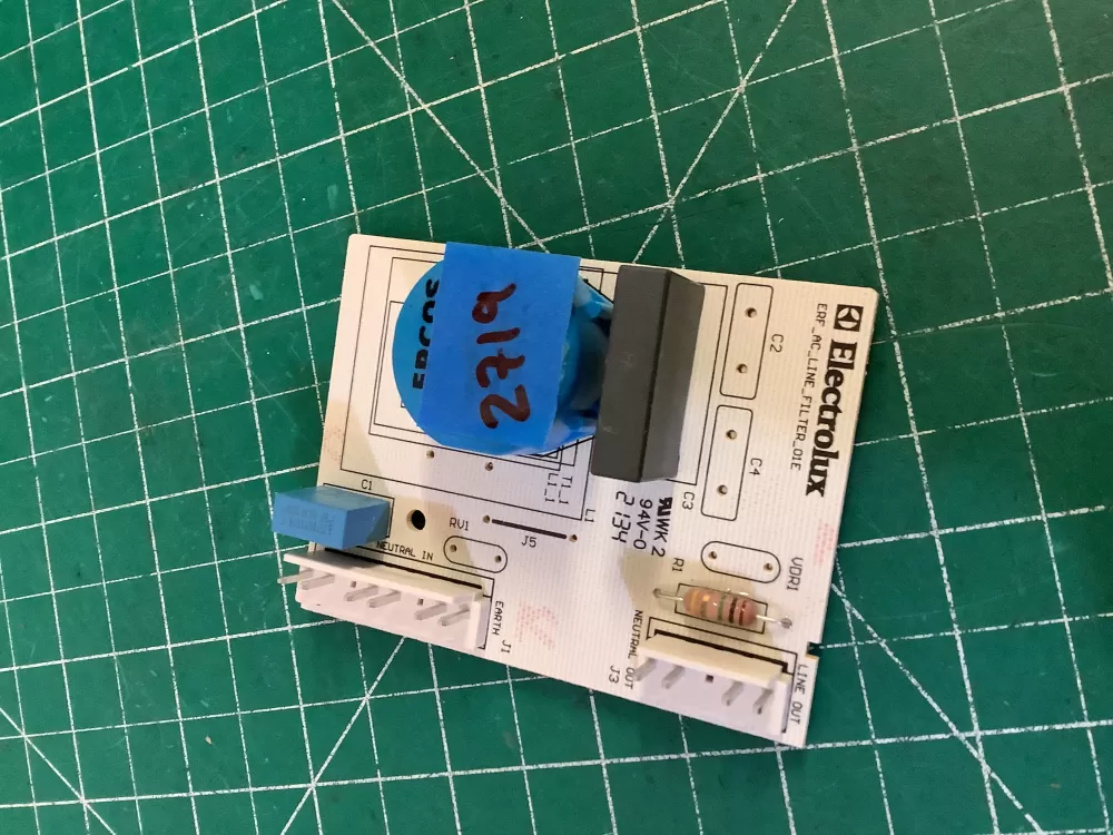 Frigidaire A05172504A Refrigerator Control Board AZ185217 | NR2719