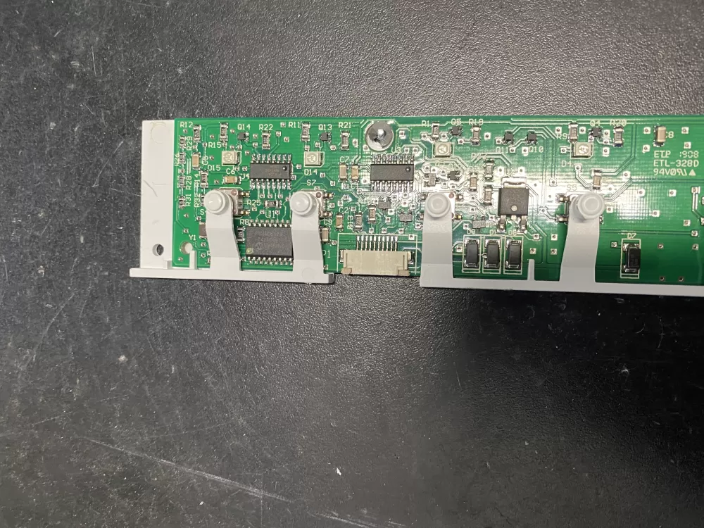 Frigidaire 241708309 RefrigeratorDispenser Control Board AZ12825 | BK749