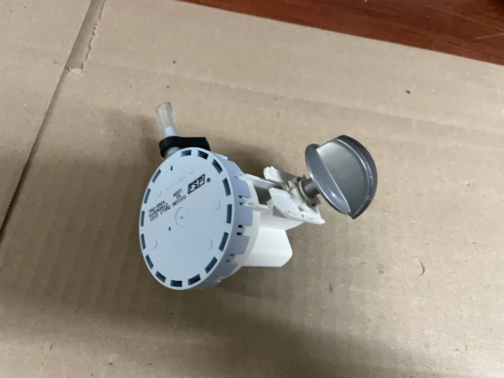 Whirlpool WPW10268912 Washer Water Level Pressure Switch AZ100585 | Wm1634