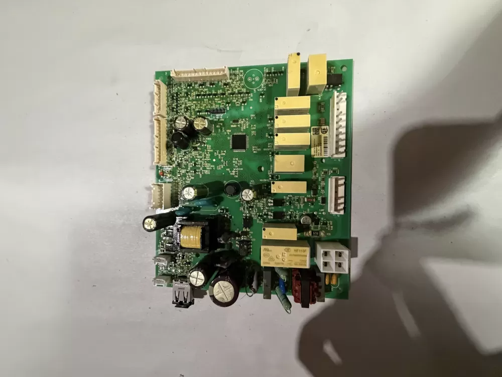 ER8E06SSP8 Frigidaire Refrigerator Board - Control