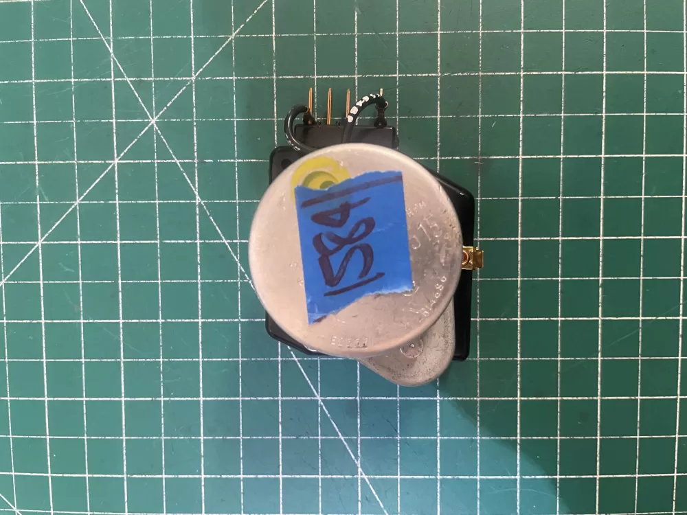 Whirlpool Kenmore W10822278 Refrigerator Defrost Timer AZ194251 | KM1584