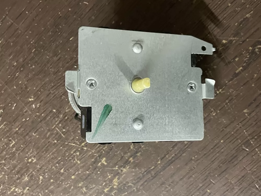 GE 212D1233P012 WE4M364 Dryer Timer AZ39145 | Wm480
