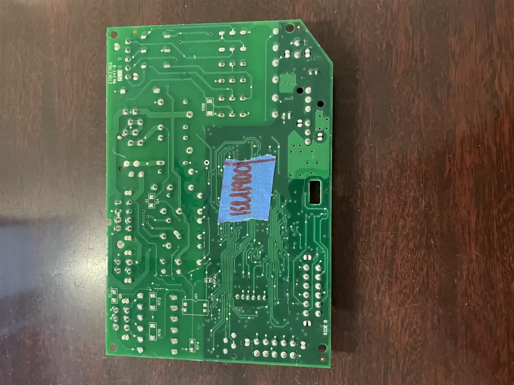 Whirlpool Maytag W10285199 Refrigerator Control Board AZ52191 | KM1900