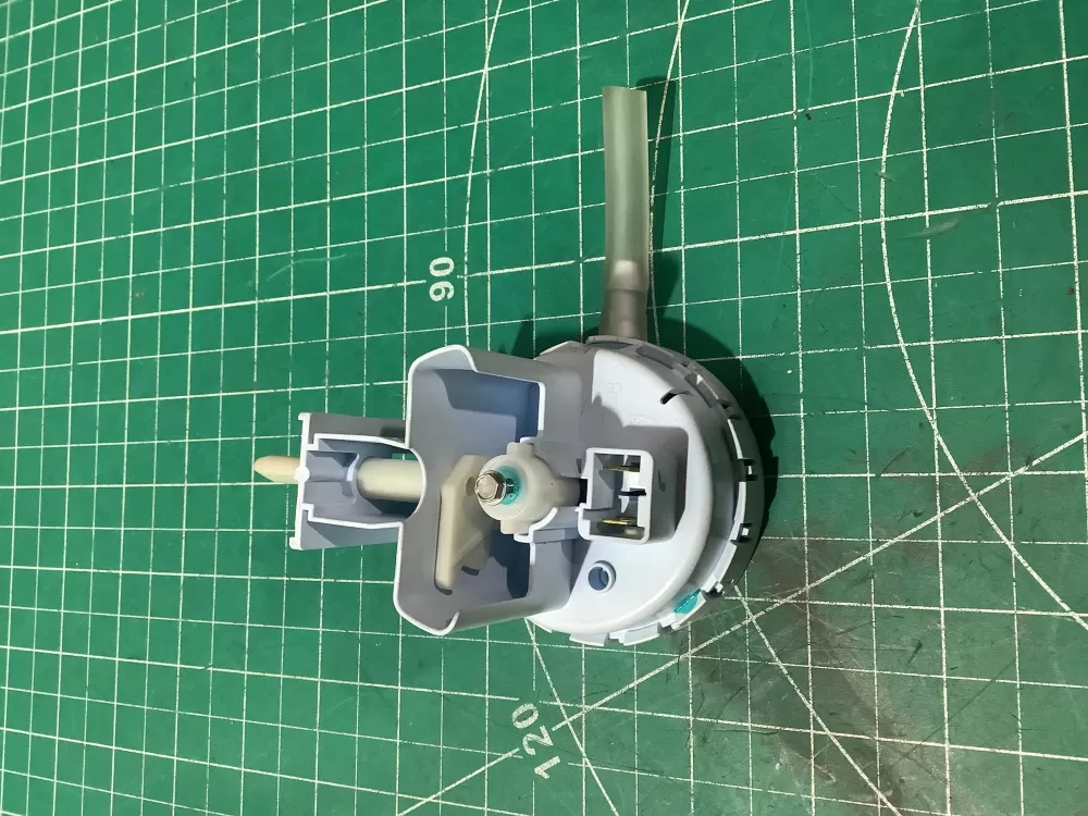 Roper WPW10450959 Washer Inglis Water Pressure Level Switch AZ195643 | SL255
