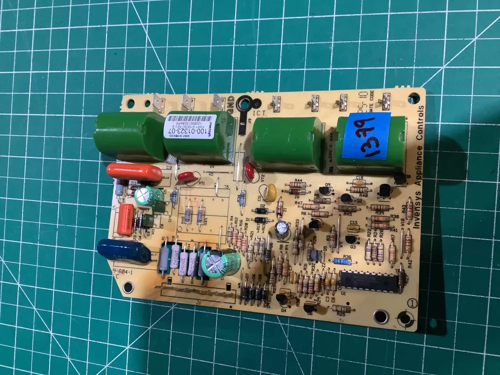 Whirlpool W10331686 100-1323-02 Range Oven Spark Module AZ151152 | NR1379