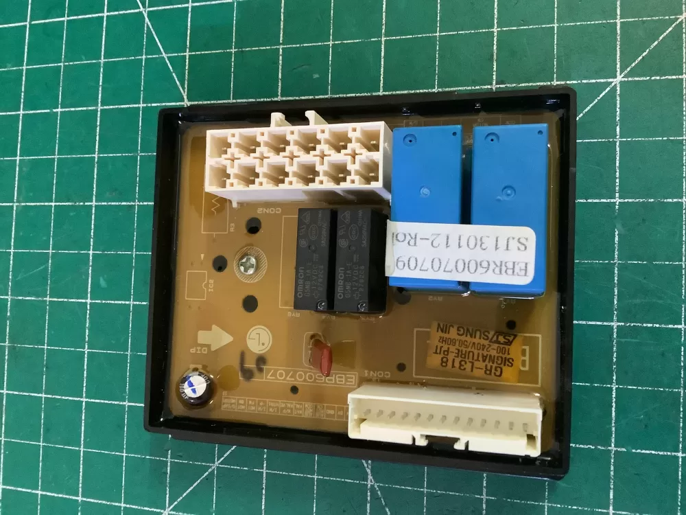 Kenmore LG EBR60070709 Refrigerator Control Board AZ186769 | NR2747