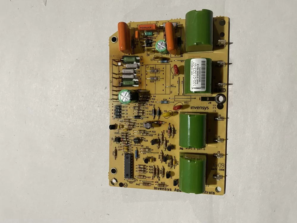 Whirlpool  Kenmore  Maytag  KitchenAid  Roper  Estate WPW10331686  AP6019728  W10331686  1937904  8054084  8273970  8273972  8273977  8522964  9758080  9758080R  PS11753037  WPW10331686VP Oven Spark Module