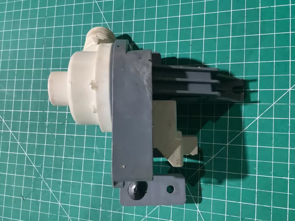 W10727777 Whirlpool Washer Drain Pump