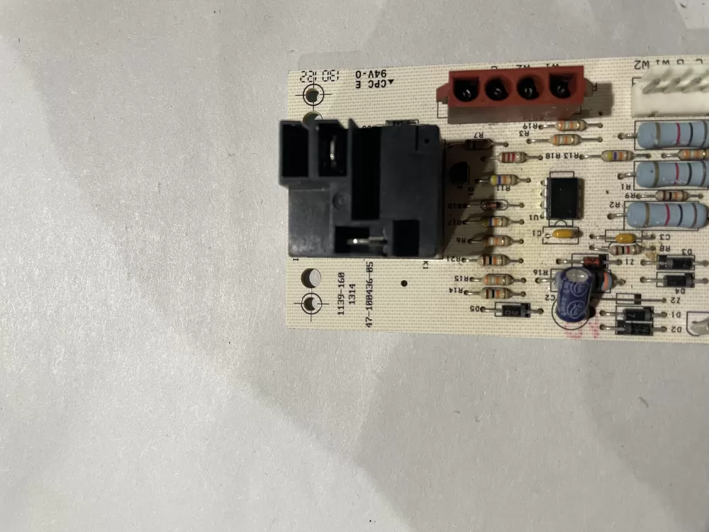 Goodman 47-100436-05 Furnace Control Board AZ191993 | KM627