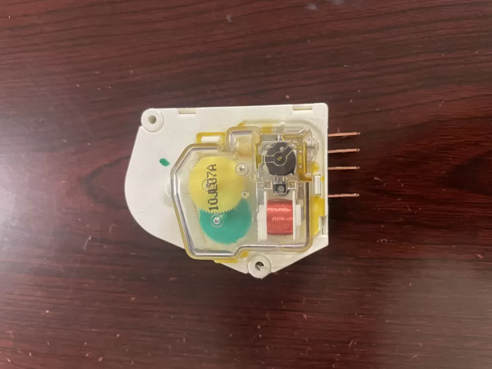 Frigidaire  Kenmore AP2111929 12762 215846602 00624728 00626234 00628510 00628518 0628510 08000559 08006054 08006992 08016919 08950148 215267800 215846605 215846606 240371001 241621501 3001671 3001701 3015909 3203657 4013391050 5300187484 5300628518 5301090474 5303203657 5303211155 5303211680 5303270622 5303275811 5303321133 5303321915 5304457327 5308006054 5308006992 624728 626234 628510 628518 8000559 8006054 8016919 8950148 C000062797 C62797 D007004112 DG187005 F000111695 G000187484 G172706 G174820 G186580 G187005 G187484 M1090167 M1090474 N8000559 R000900241 R000900764 R900241 PS423801 Refrigerator Defrost Timer