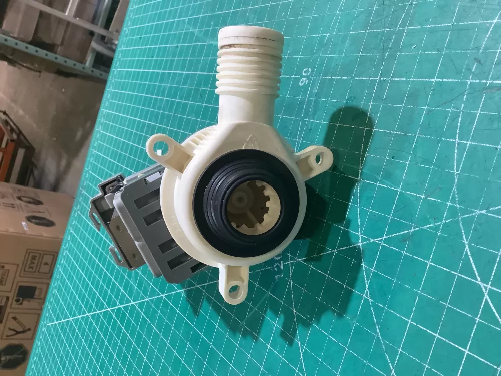 Kenmore  Whirlpool  Maytag  Amana  Roper  Admiral W10276397 WPW10276397 Washer Water Drain Pump