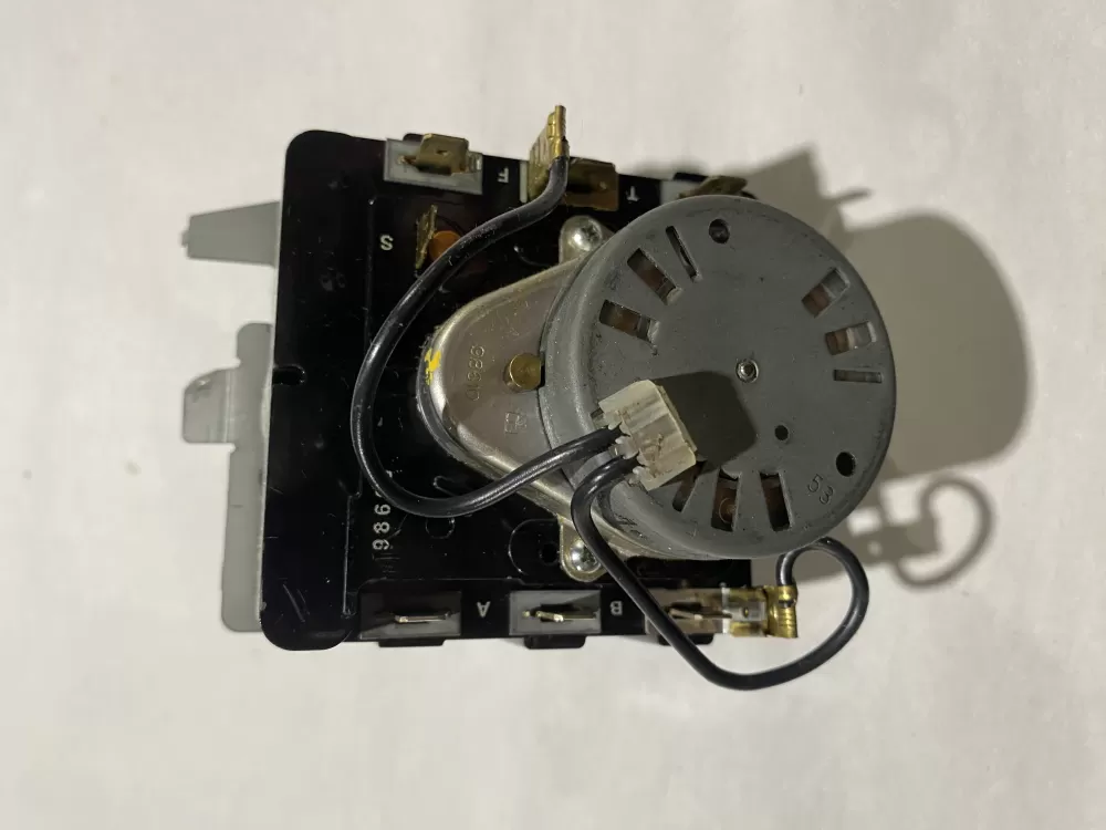 GE 572D520P021 WE4M271 Dryer Timer AZ176594 | BK727