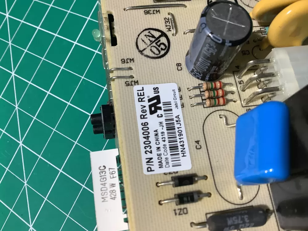 Whirlpool 8201672 2252195 Refrigerator Control Board AZ129479 | NR2322