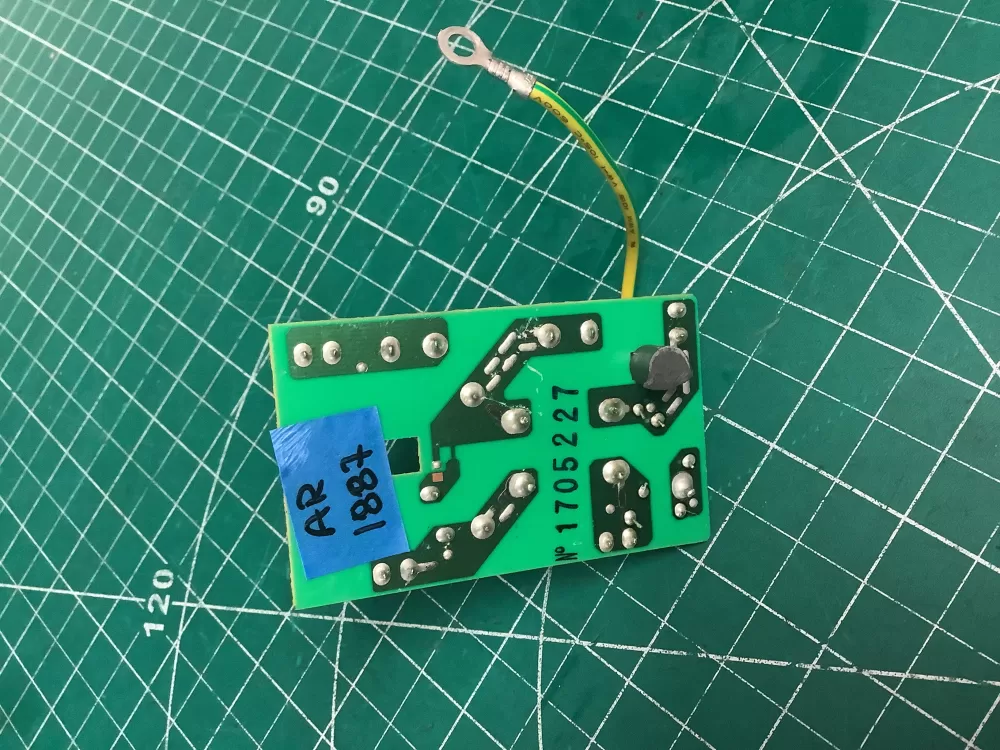 Magic Chef E173873  EMLAUXX-21-K-CKD Microwave Display Board