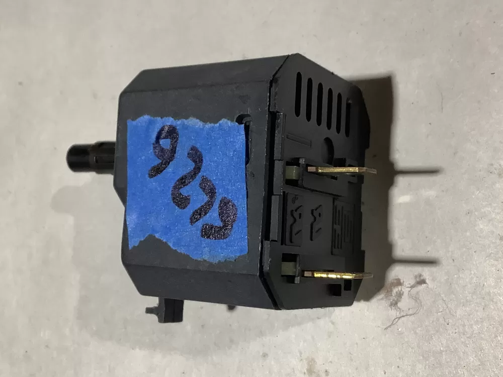 Whirlpool 3398093 WP3398093 Dryer WP Switch AZ106313 | Sl26