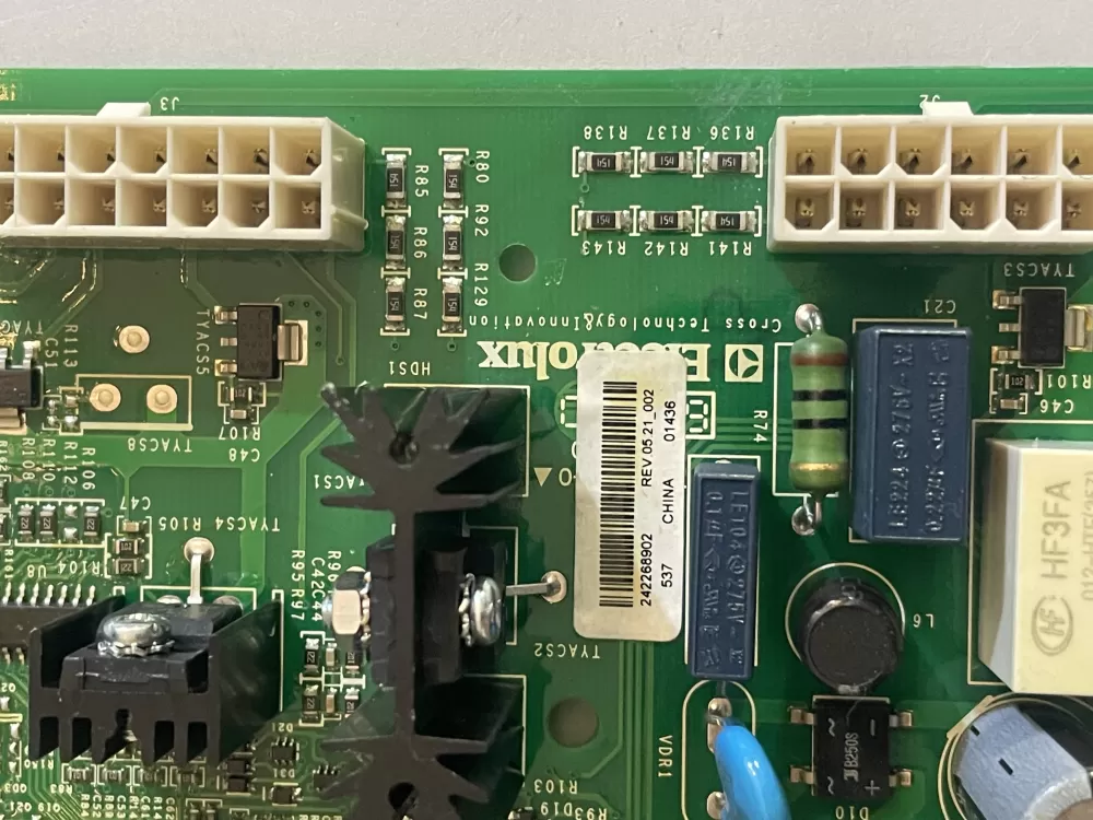 Frigidiare 242268902 Refrigerator Main Control Board AZ164141 | KM361