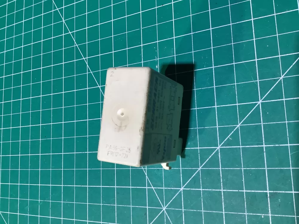 Miele 5254280 Dishwasher Relay AZ137858 | SL176