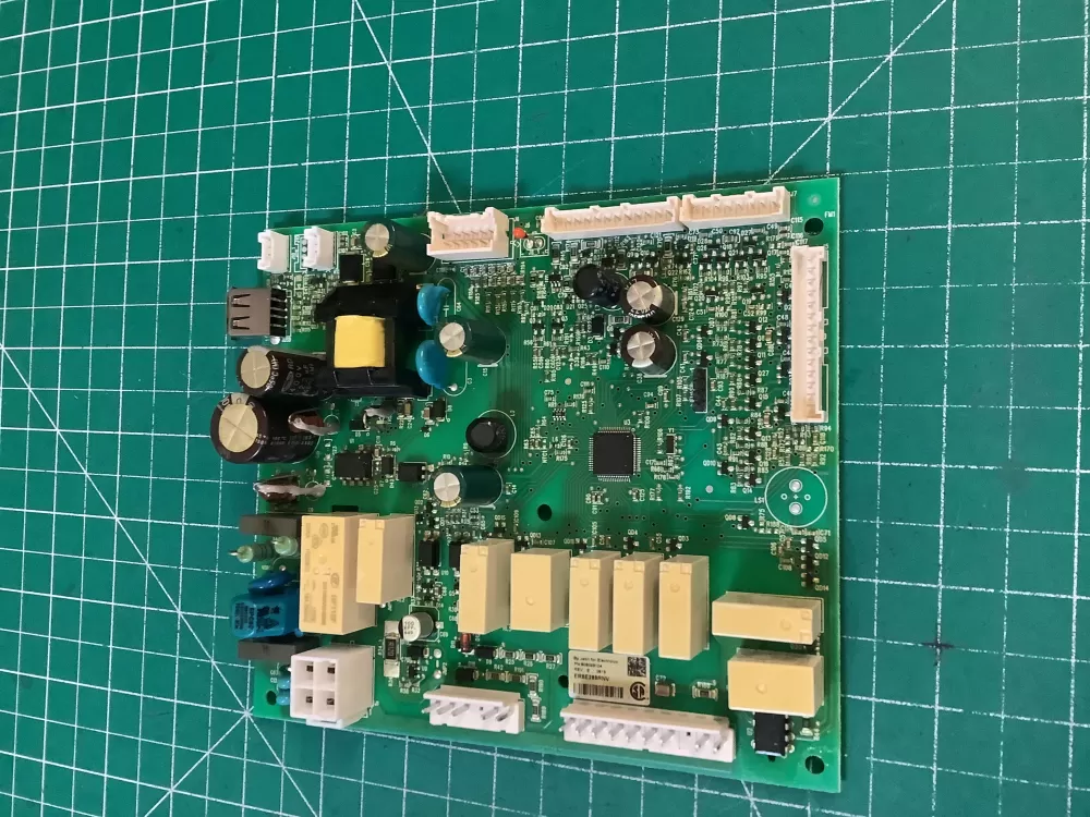 Frigidaire 5304522757 808069104 Refrigerator Control Board AZ221169 | NR84