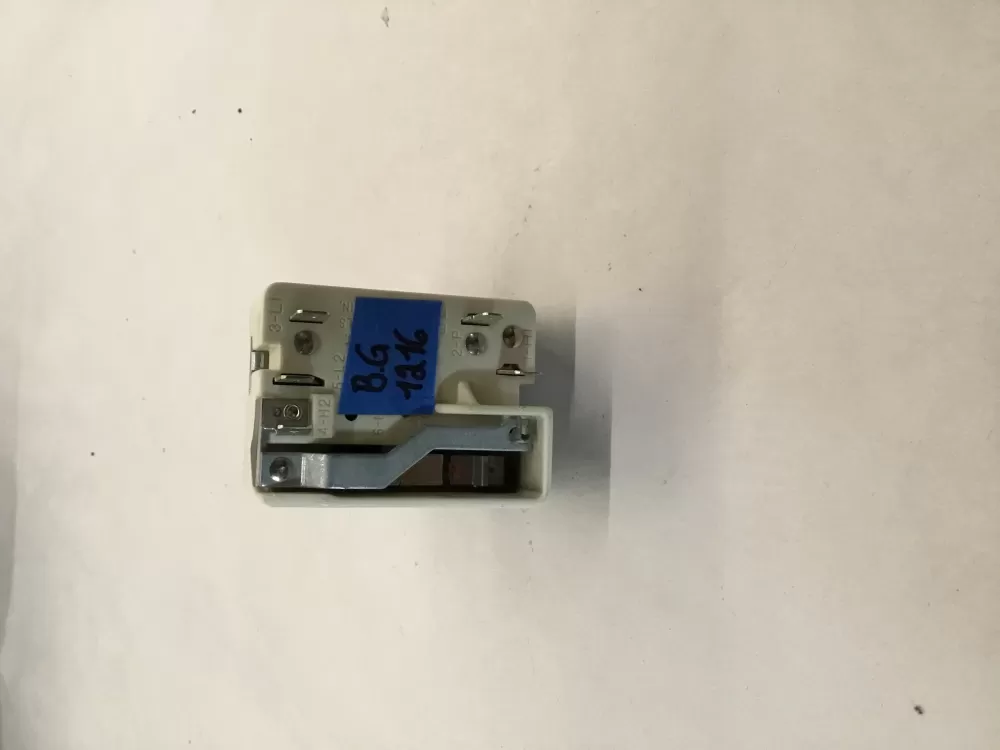 GE Maytag KS812641 Wb23k5027 Ctl046 Range Control Board Switch AZ99746 | BG1216