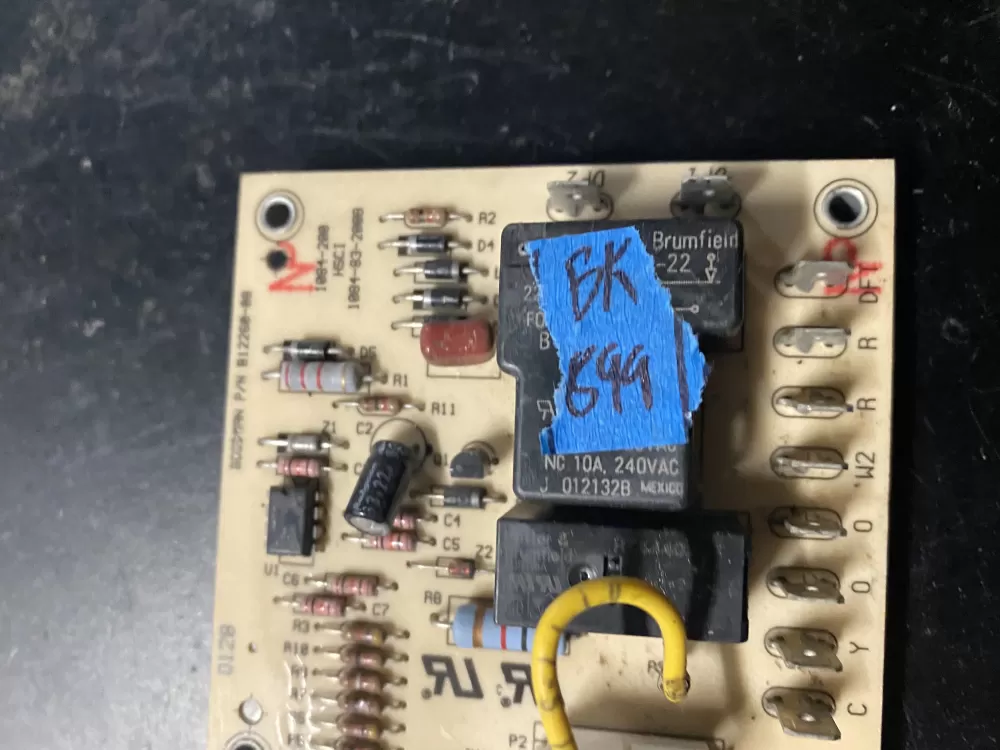 Amana B12260-08  Goodman Control Board AZ118 | BK899