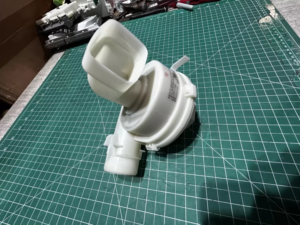 Bosch 9001211107 Dishwasher Drying Fan AZ160115 | Sl5