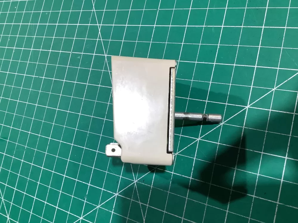 Samsung DG44 01009A PS4240807 Range Burner Control Switch AZ143284 | SL168