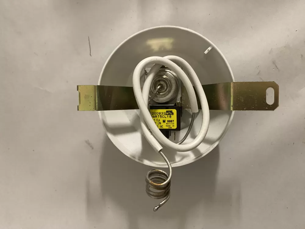Whirlpool Fridge Cold Control Thermostat (120/240Vac) 2200832 AZ197671 | BK2738