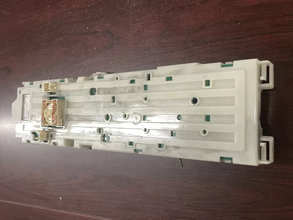 Bosch 9000257007 5560-009-873 EPW66322 Control Board  AZ87170 | Wm1934