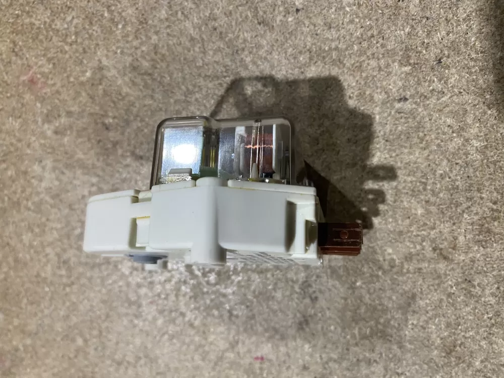 Frigidaire Kenmore AP2111929 12762 Refrigerator Defrost Timer AZ70636 | BK1396