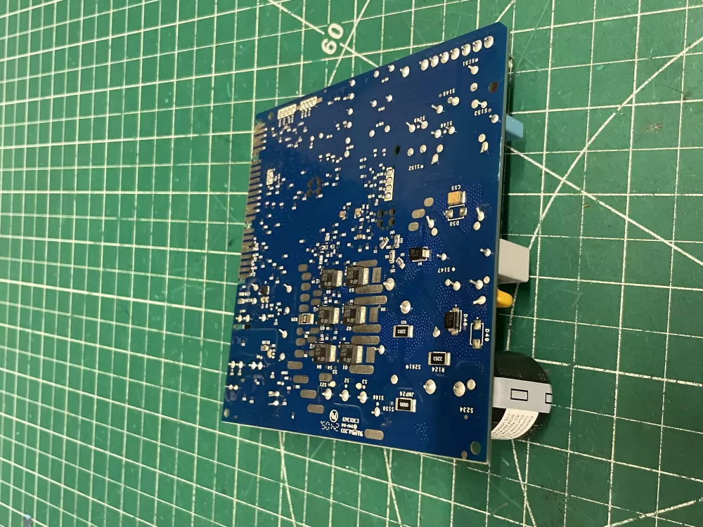 Frigidaire Electrolux Refrigerator Control Board A19045304 AZ211076 | Wm1619