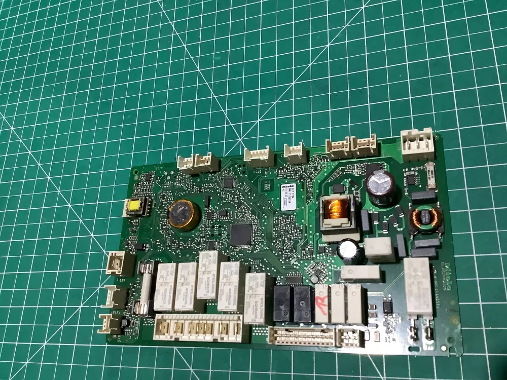 Miele ELP7784  11208204 Oven Power Control Board