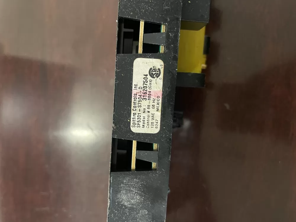 Frigidaire AP3214783 948140 316222904 Range Control Board AZ35881 | KM471