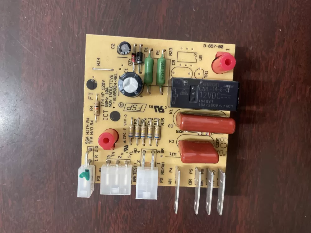 Kenmore  Whirlpool  KitchenAid  Amana  Maytag  Roper  Estate WPW10366605  W10366604  W10135900  W10366605  2210005  2213456  2213457  2213475  2213476  2213489  2213490  2252148  2252150  2303822  2303837  2304069  PS11753802  W10135053  W10135899  W10135900R  W10351622  W10351625  W10351626  W10353224  W10366608 Refrigerator Adaptive Defrost Control