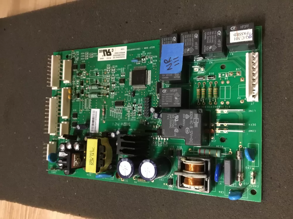 GE 200D2260G008 PD00074367 AP7188100 Refrigerator Control Board AZ99710 | NR111