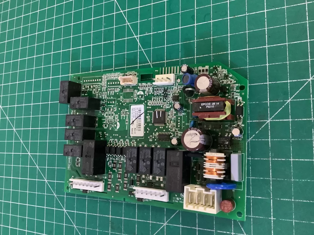 Whirlpool Maytag Kenmore W10516800 Refrigerator Control Board AZ204264 | NR370