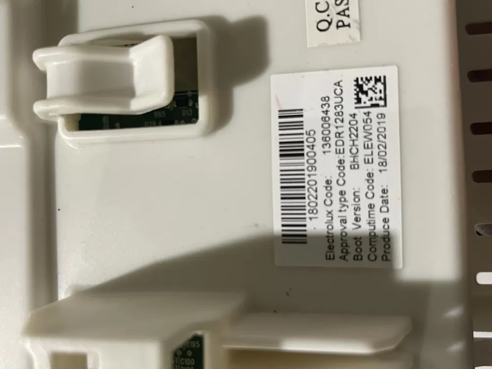 Electrolux 136006438 Dryer Control Board AZ192551 | Wmv147