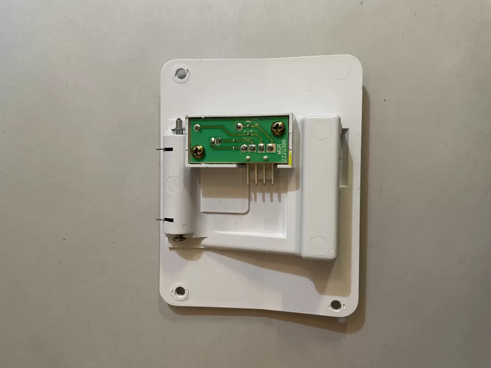 Whirlpool W10757851 4389102 Refrigerator Ice Control Board AZ157077 | KM1274