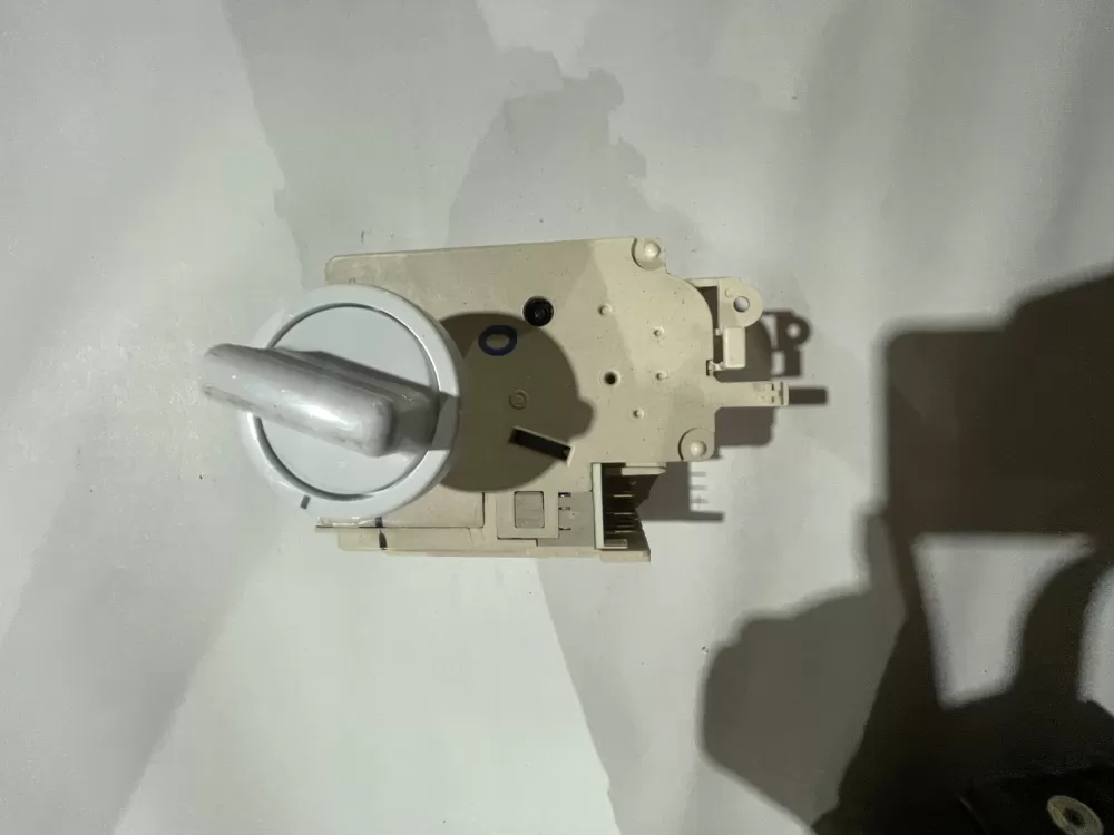Frigidaire  GE  Kenmore 131758600B Washer Timer