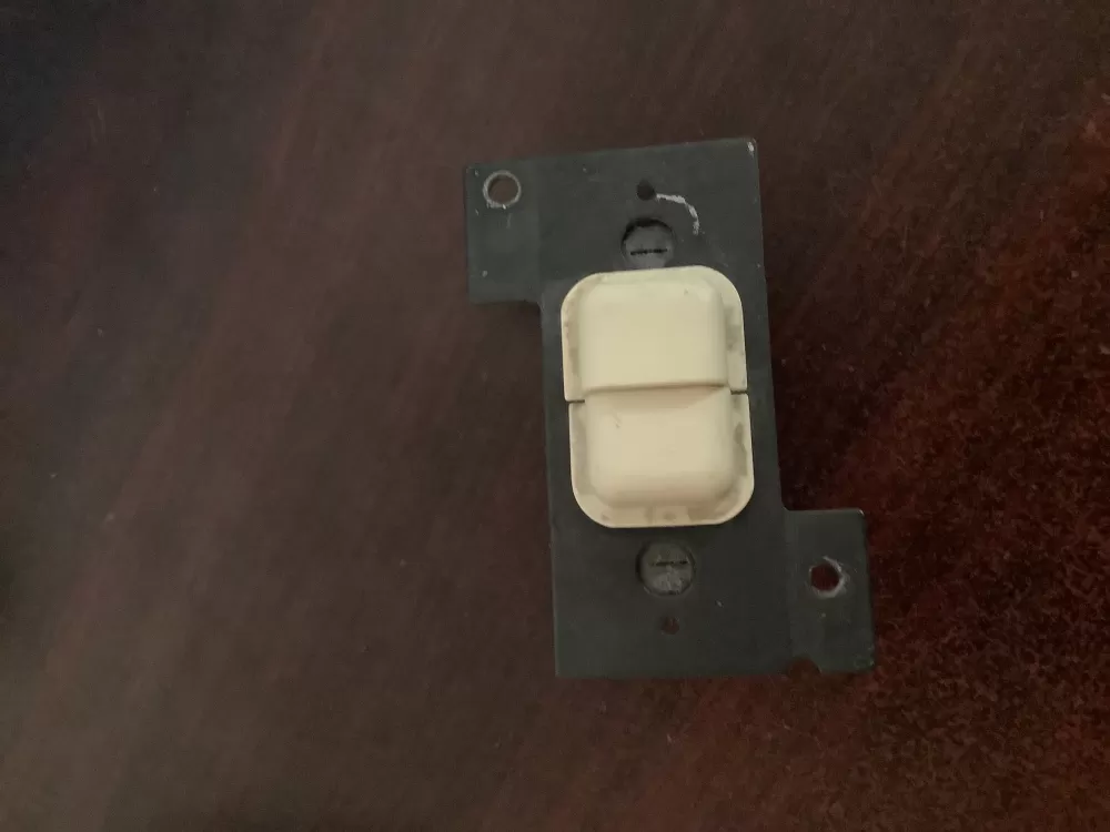 Maytag Dryer Pressure Switch Button 63093440 AZ171637 | CG760