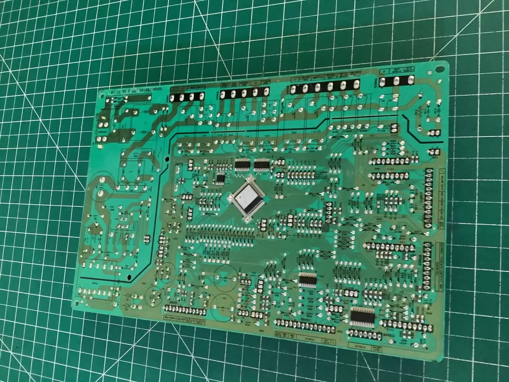 LG Kenmore EBR64585301 Refrigerator Control Board AZ190193 | NR2110