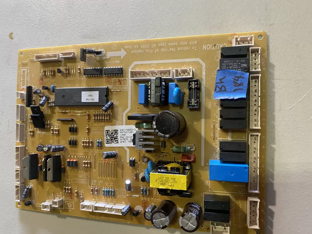 Kenmore 40301-0063203-02 Refrigerator Main Control Board AZ37302 | BK184
