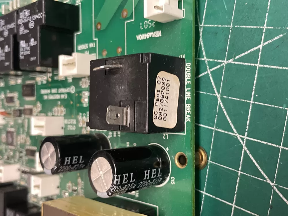 Viking 0927082039 000621-000 Oven Control Board AZ211845 | Wm830