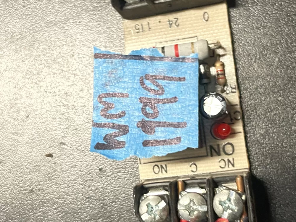 Air Products & Controls MR-801/T Control Relay MR801T AZ21268 | WM1199