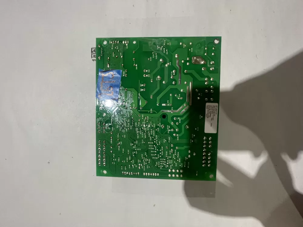 Frigidiare 242268902 Refrigerator Main Control Board AZ190185 | KM2673