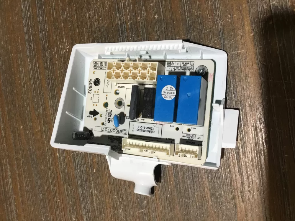LG EBR60070733 Refrigerator Control Board AZ52624 | NR1838